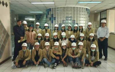 Kuliah Lapangan ke PT Mulia Glass Container