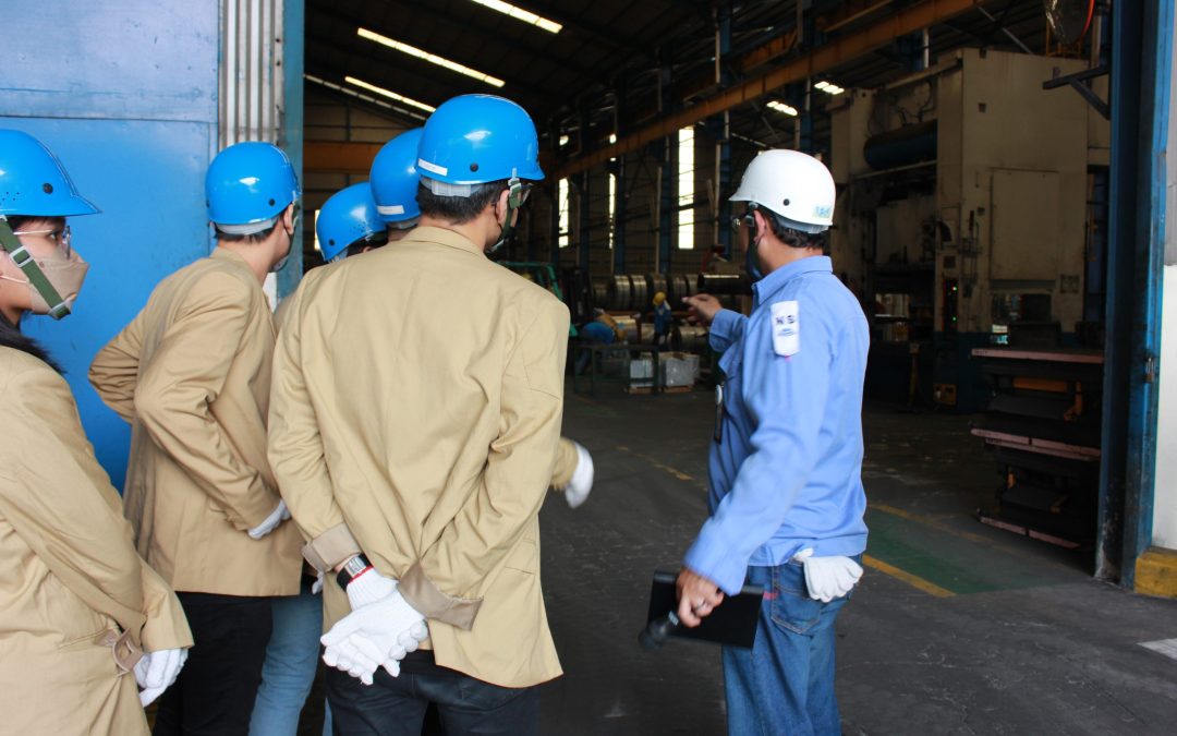 Studi Pabrik Angkatan 2019 di PT. Adyawinsa Stamping Industries